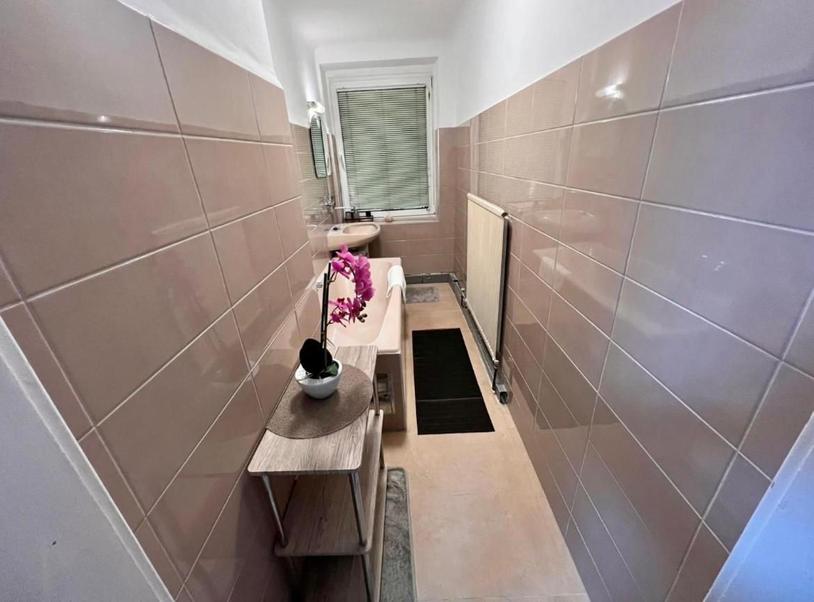 Roomino Apartment Vienna Exterior photo